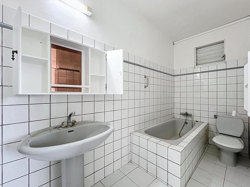 Maison - 254 m² - 6 pièces