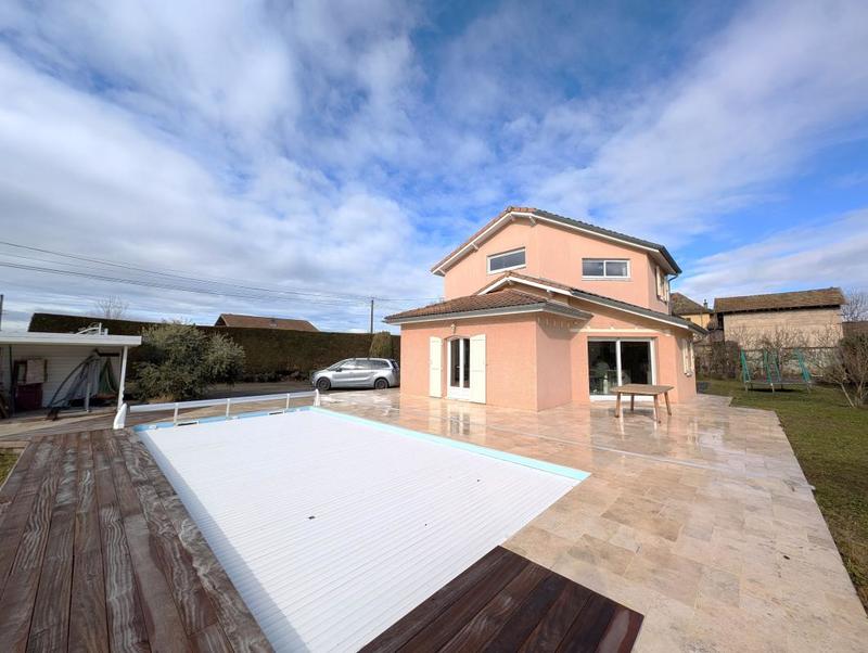 Villa - 160 m² - 5 pièces
