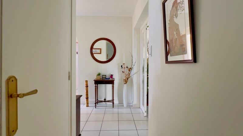 Maison - 152 m² - 8 pièces