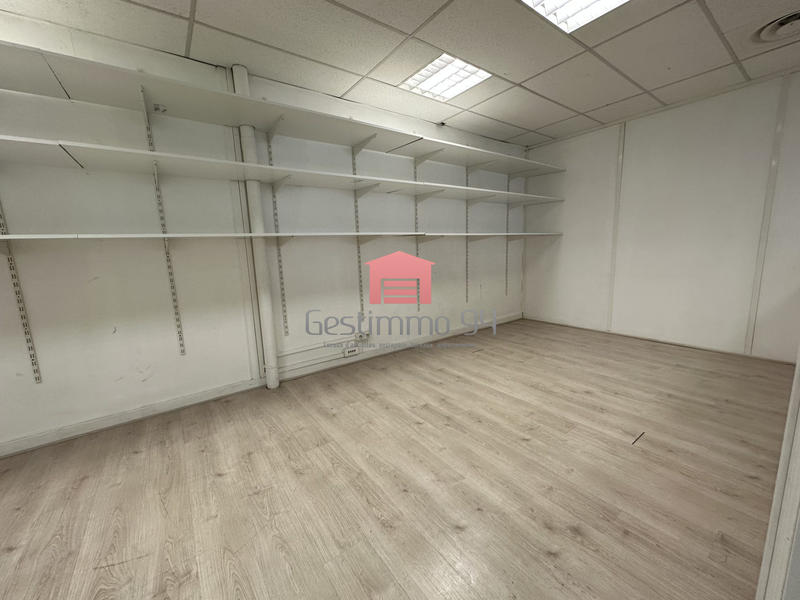 Bureau - 155 m²