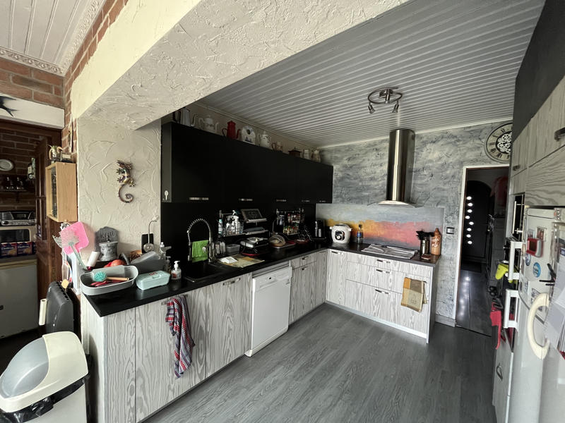 Maison - 155 m² - 9 pièces