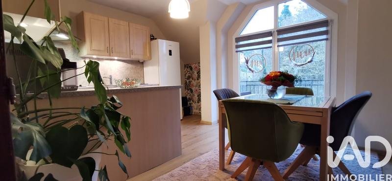 Appartement - 95 m² - 5 pièces