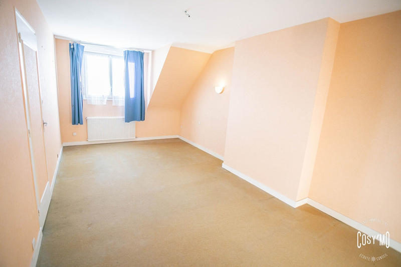 Maison - 120 m² - 6 pièces