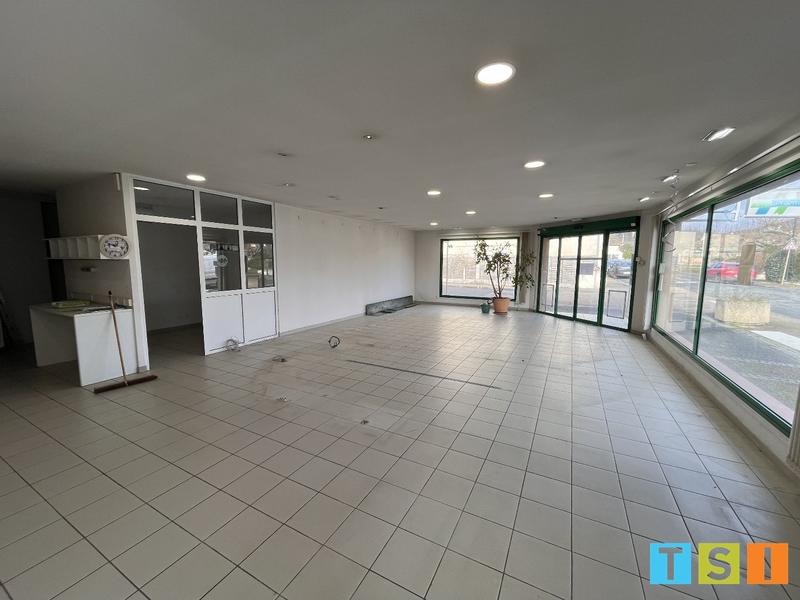Local d'activités - 199 m² - 3 pièces