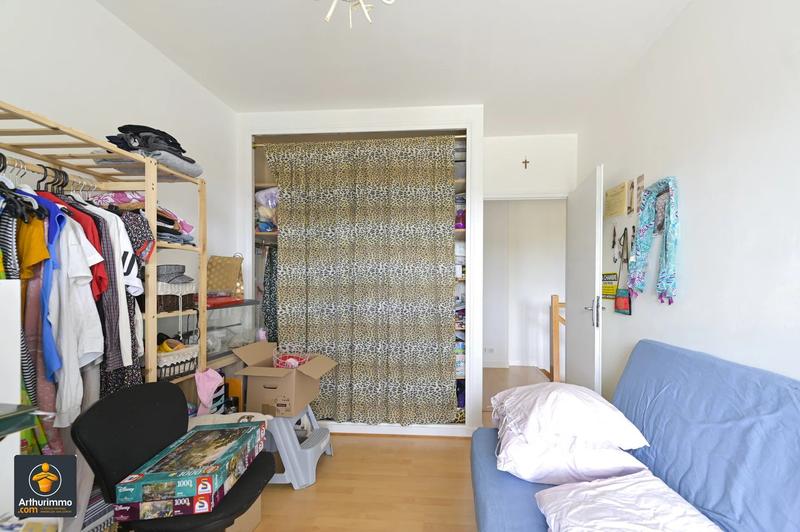 Maison - 236 m² - 7 pièces