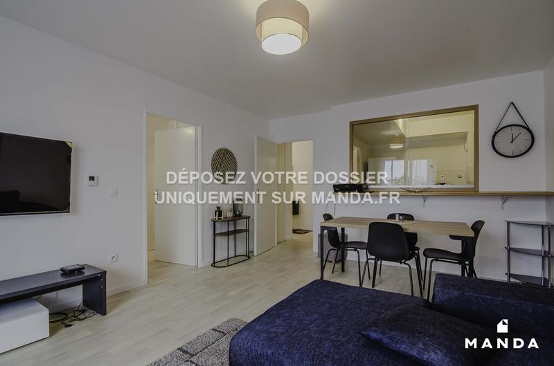 Chambre - 11 m² - 4 pièces