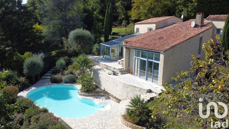 Maison de maîtres - 288 m² - 10 pièces