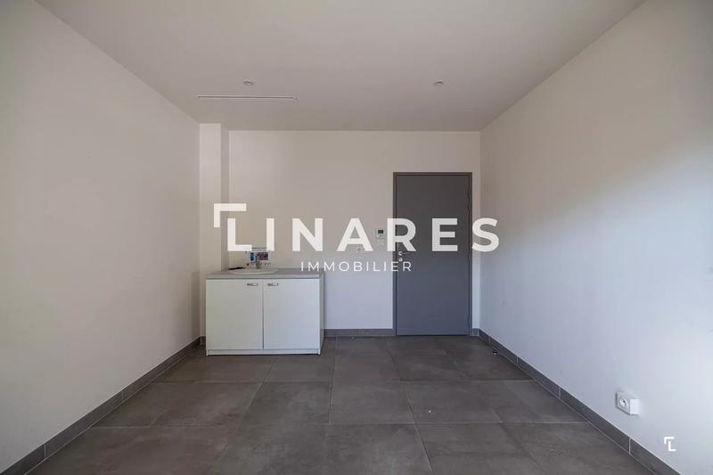 Bureau - 31 m² - 2 pièces