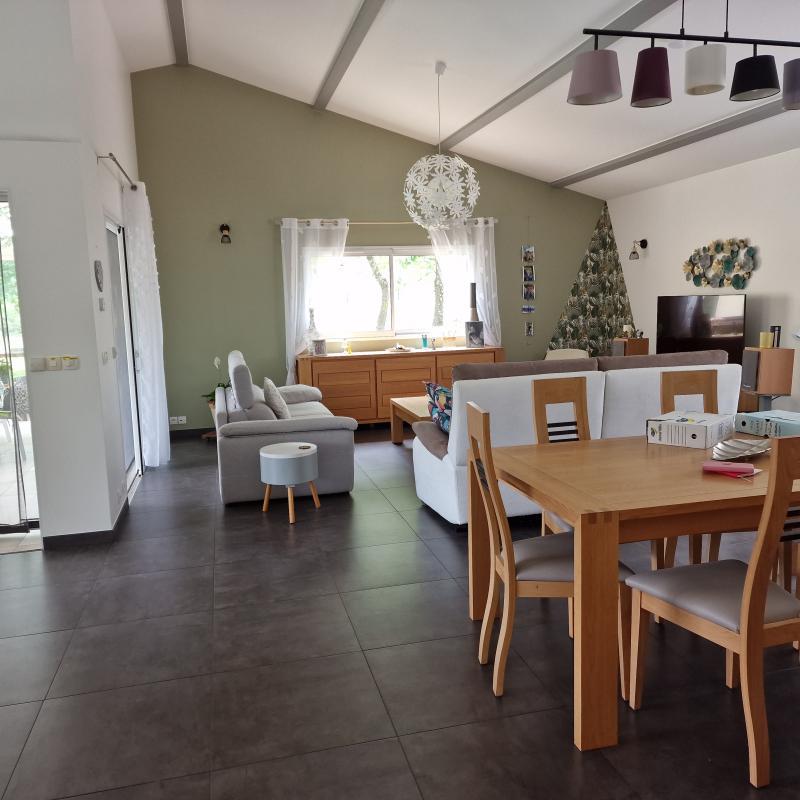 Villa - 150 m² - 5 pièces