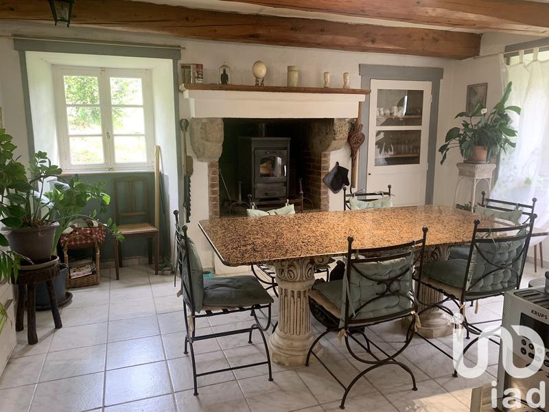 Maison - 180 m² - 6 pièces