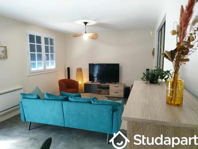 Chambre - 12 m² - 1 pièce