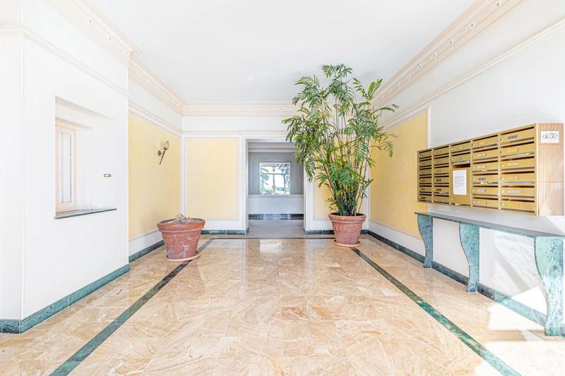 Appartement - 102 m² - 3 pièces