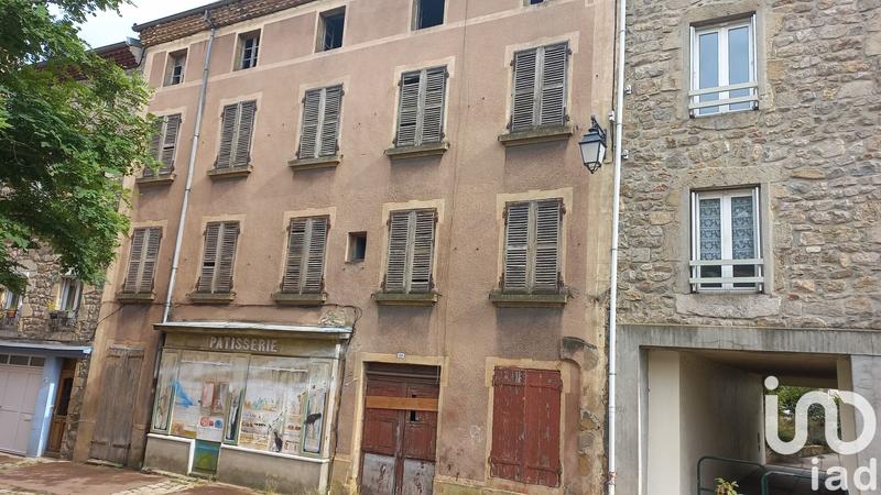 Maison de village - 520 m² - 4 pièces