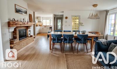 Maison - 140 m² - 6 pièces