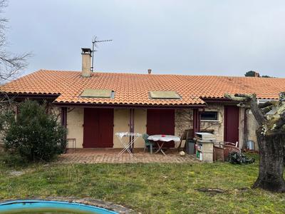 Maison - 80 m² - 4 pièces