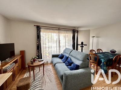 Appartement - 77 m² - 4 pièces