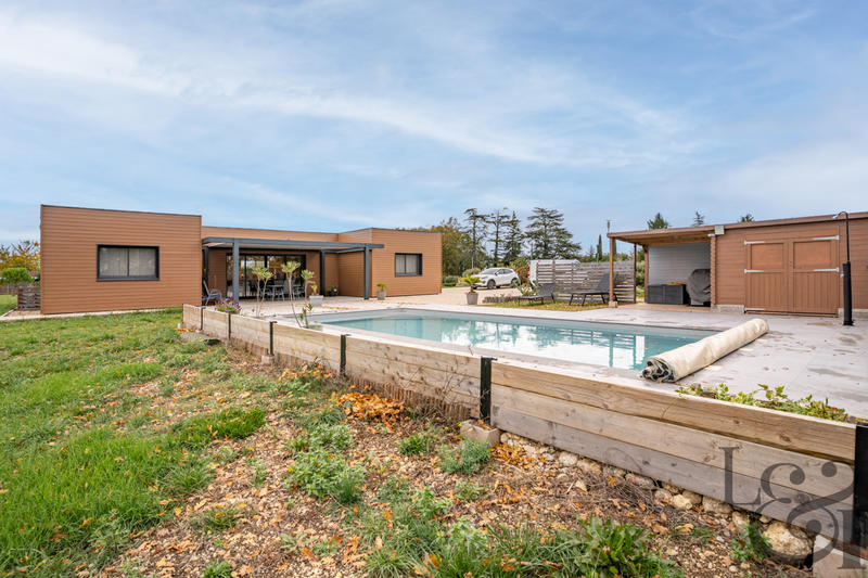 Maison - 134 m² - 4 pièces