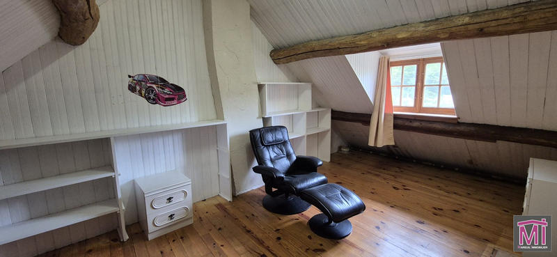 Maison - 85 m² - 5 pièces