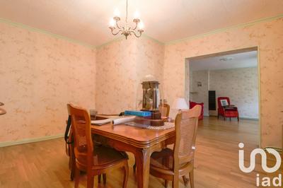 Maison - 121 m² - 6 pièces