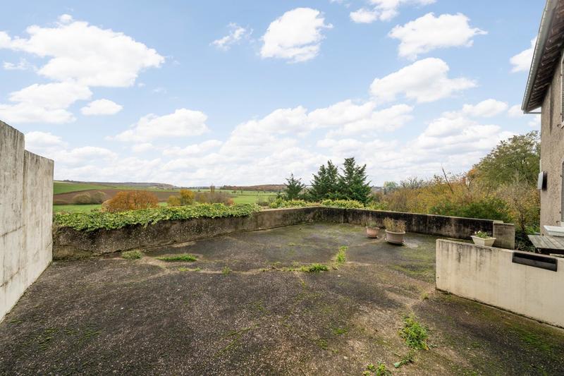 Maison de village - 127 m² - 6 pièces