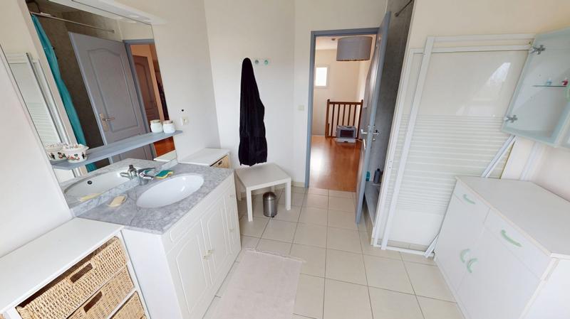 Maison contemporaine - 172 m² - 6 pièces