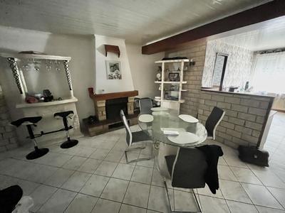 Immeuble - 260 m² - 15 pièces