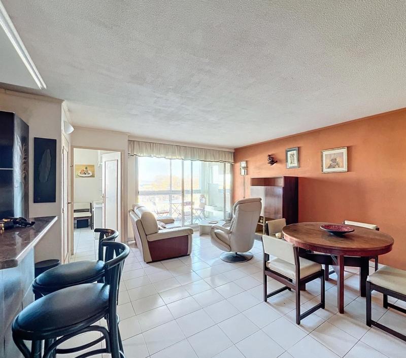 Appartement - 89 m² - 4 pièces