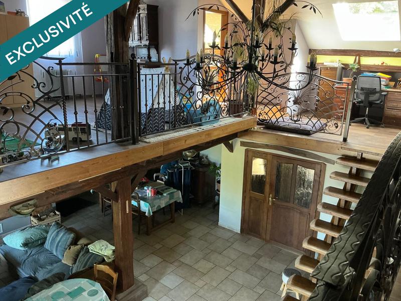 Maison - 230 m² - 6 pièces