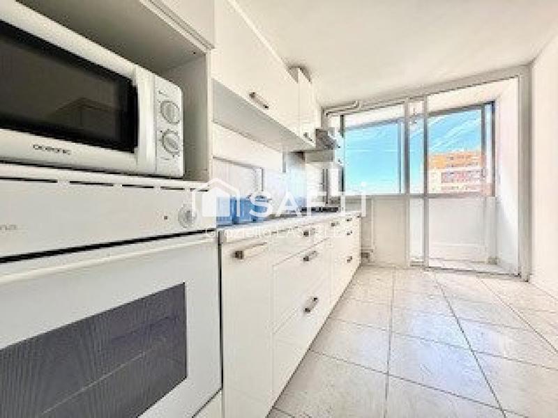 Appartement - 87 m² - 4 pièces