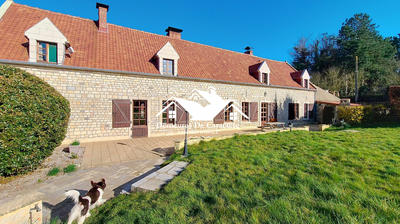 Maison - 359 m² - 11 pièces