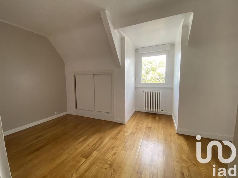 Maison - 223 m² - 7 pièces