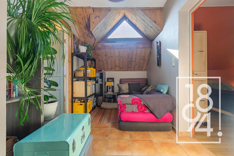 Maison - 120 m² - 5 pièces