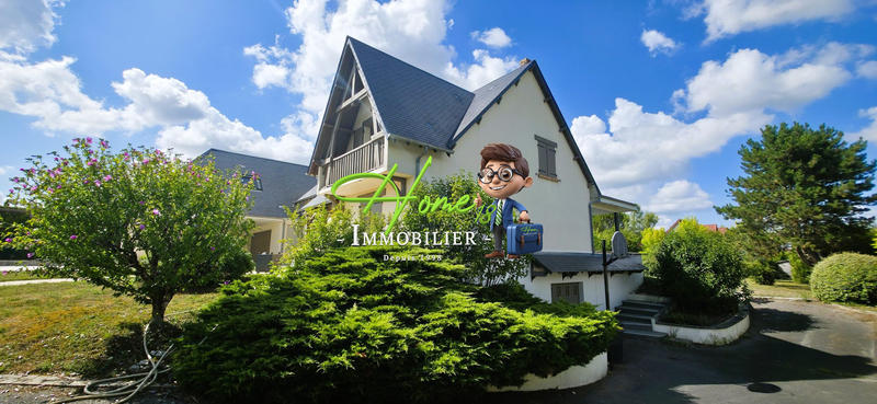 Maison - 245 m² - 7 pièces