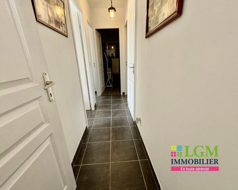 Maison - 93 m² - 4 pièces