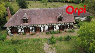 Maison - 260 m² - 8 pièces