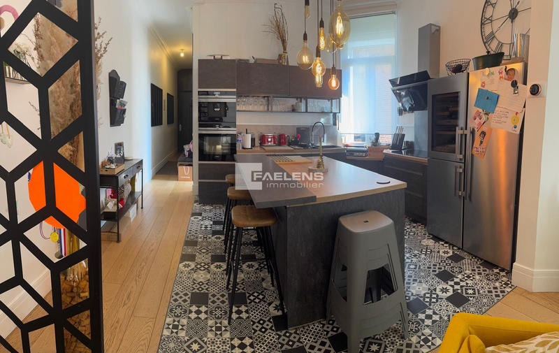 Duplex - 123 m² - 4 pièces