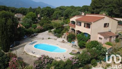 Maison - 170 m² - 7 pièces