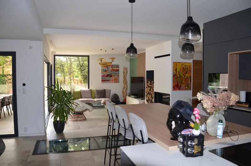 Maison - 190 m² - 6 pièces