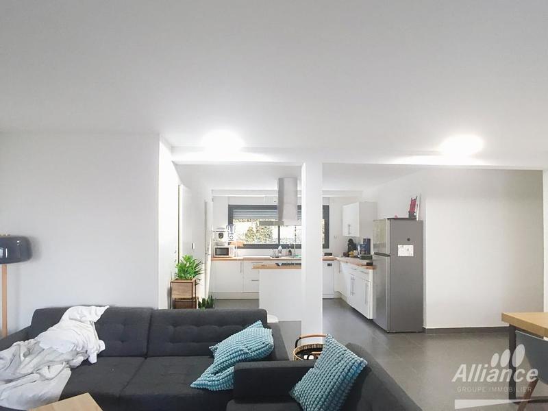 Appartement - 95 m² - 4 pièces