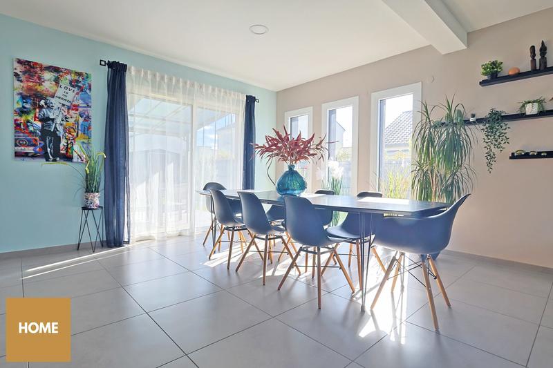 Maison contemporaine - 163 m² - 6 pièces