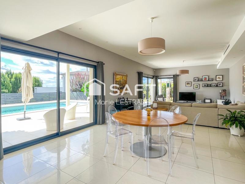 Maison - 195 m² - 6 pièces