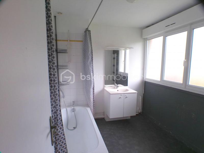 Maison - 98 m² - 4 pièces