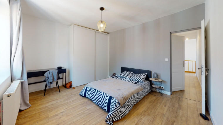 Appartement - 115 m² - 5 pièces