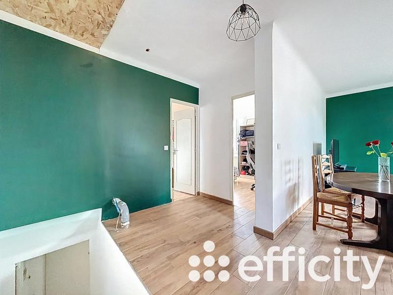 Maison - 100 m² - 2 pièces