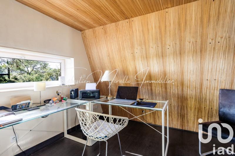 Maison de maîtres - 225 m² - 7 pièces