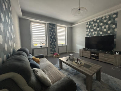 Maison - 177 m² - 8 pièces