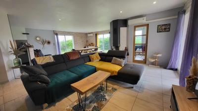 Maison - 152 m² - 5 pièces