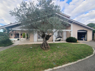 Maison - 153 m² - 6 pièces