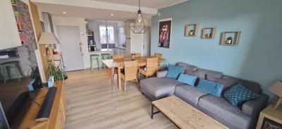 Appartement - 84 m² - 5 pièces