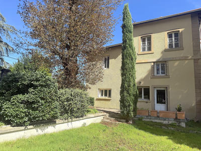 Maison - 115 m² - 6 pièces